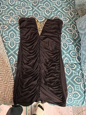Deb Black Strapless Ruched bodycon Dress with Jewel V Accent women’s size L